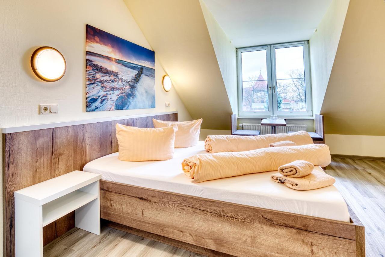 Hotel Kiebitz An Der Ostsee Börgerende-Rethwisch Esterno foto