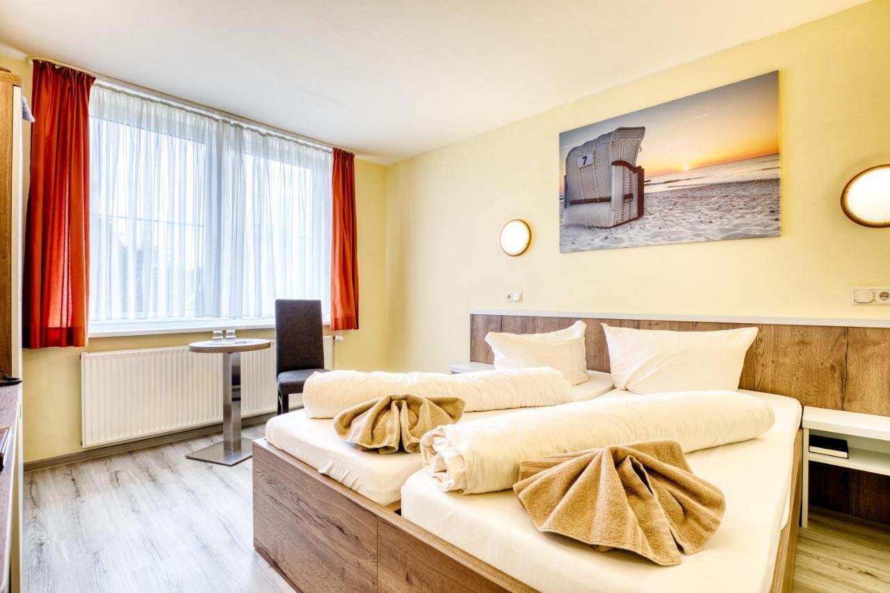 Hotel Kiebitz An Der Ostsee Börgerende-Rethwisch Esterno foto