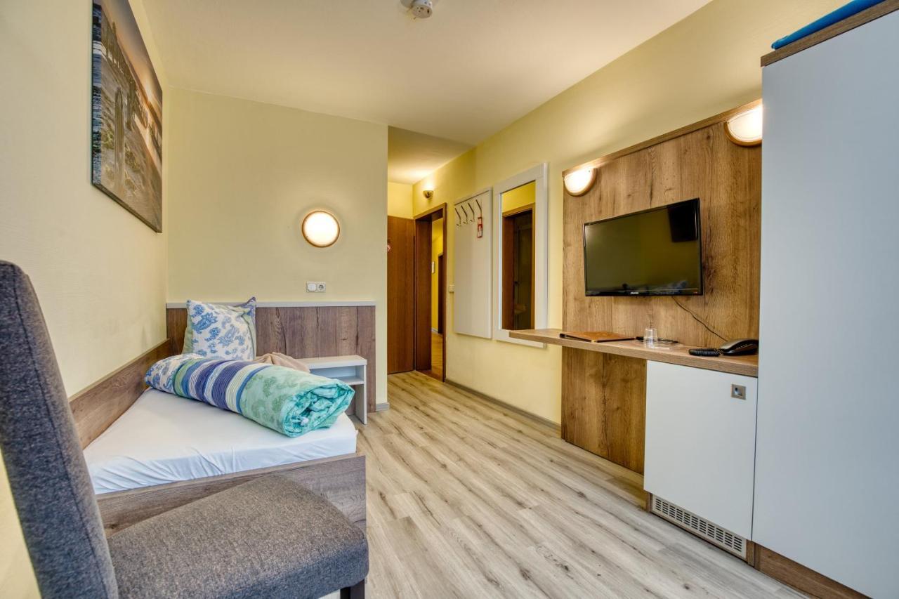 Hotel Kiebitz An Der Ostsee Börgerende-Rethwisch Esterno foto